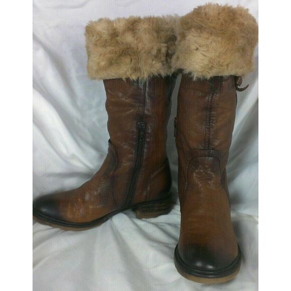 Pakros Distressed Leather Sherpa Trim Mukluk Boots Brown Sz EU 37 (US 7M) - Picture 1 of 9